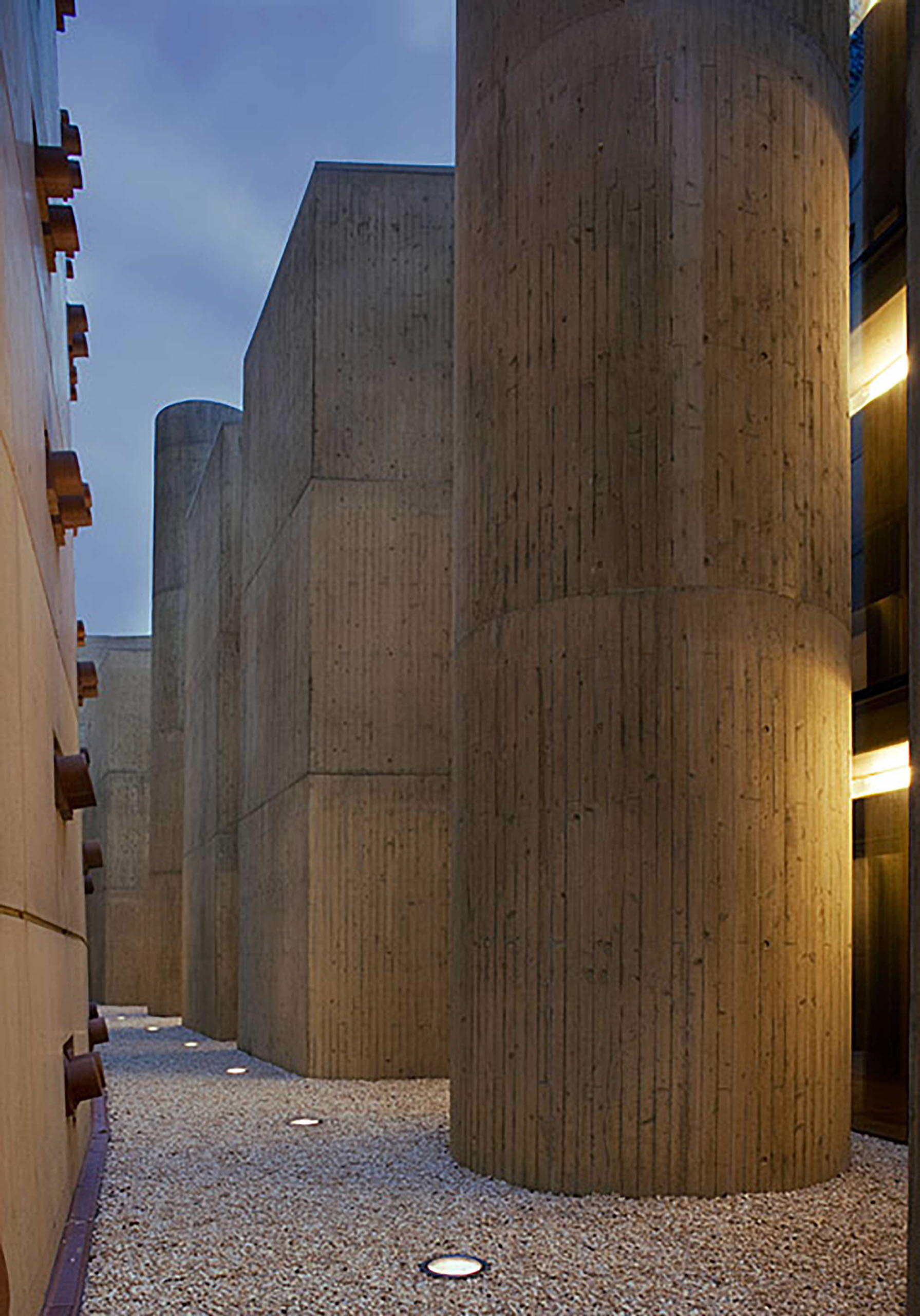 Studio Hansjörg Göritz Featured